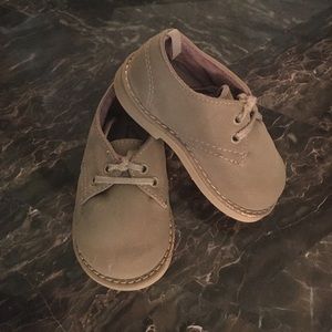 Koala Kids Lace-Up Shoe Size: 4 Baby